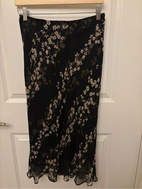 ECI New York Vintage 100% Silk Midi Skirt M Black Floral Vine Ruffle Hem